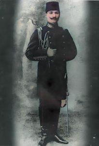 Harp Akademisi mezunu Kurmay Yüzbaşı Mustafa Kemal, 1905